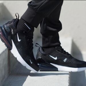 Nike Air Maxx 270 Black/Anthracite White BRAND NEW Mens size 10.5